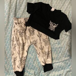 Cow outfit. Size 80. Boutique brand